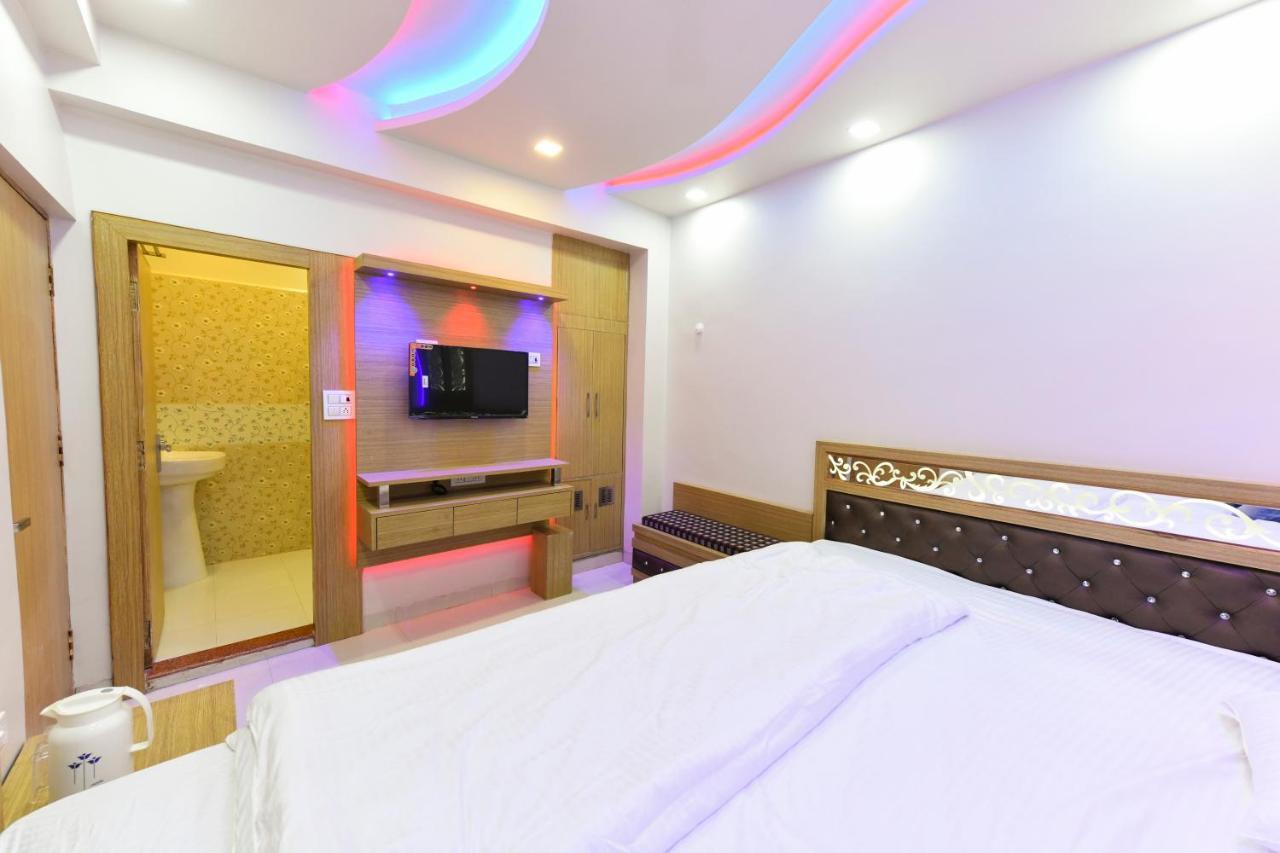 Hn Palace Homestay Agra  Buitenkant foto