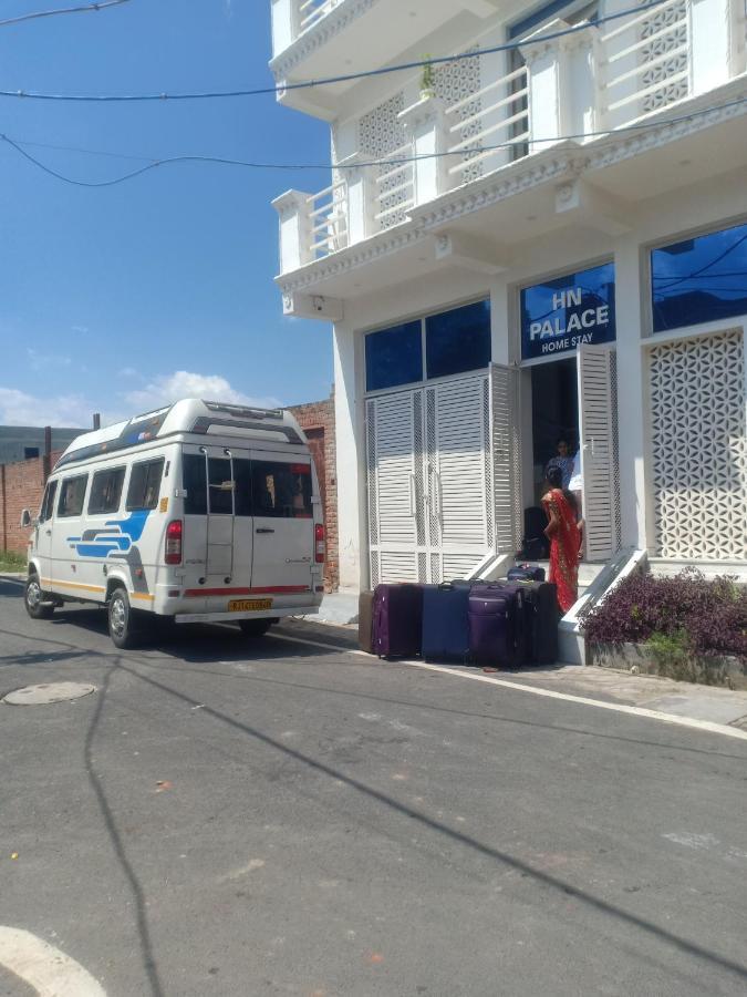 Hn Palace Homestay Agra  Buitenkant foto