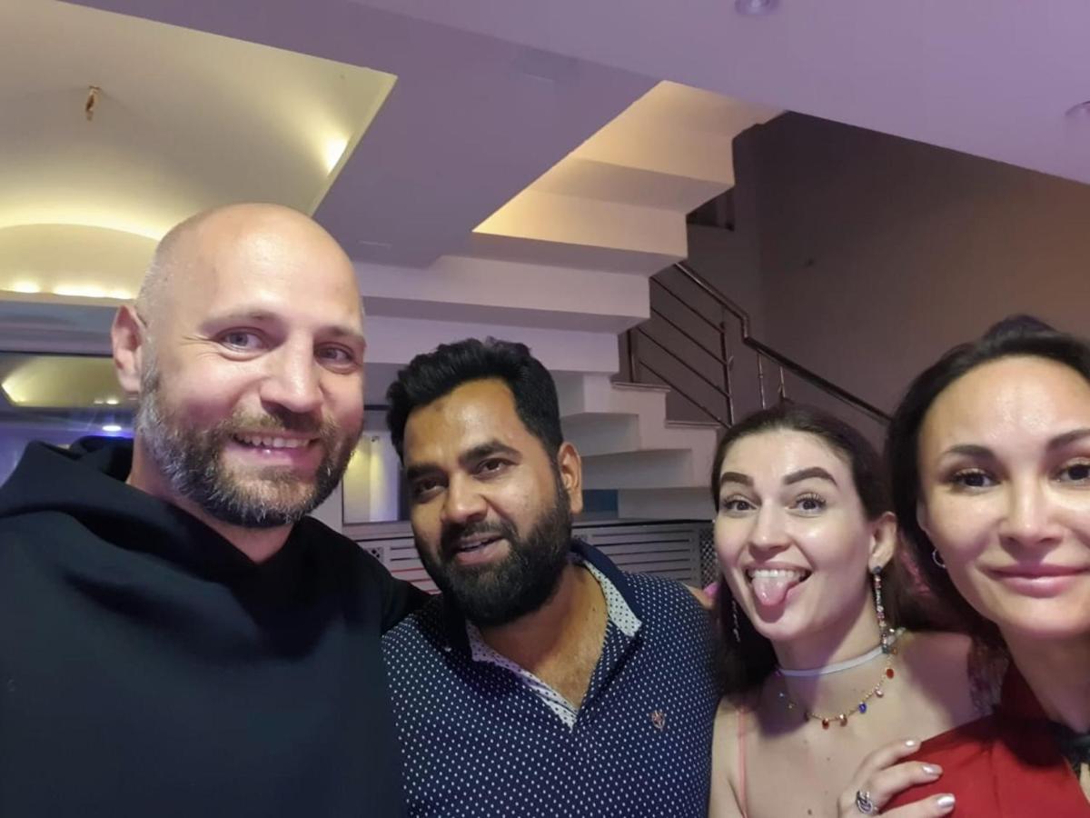 Hn Palace Homestay Agra  Buitenkant foto